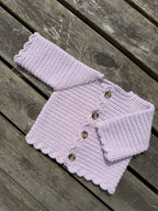 Baby cardigan #1 - Hækleopskrift